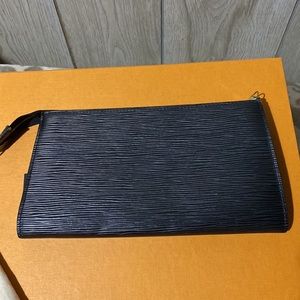 Louis Vuitton Black Epi Leather Pochette Accessories 21